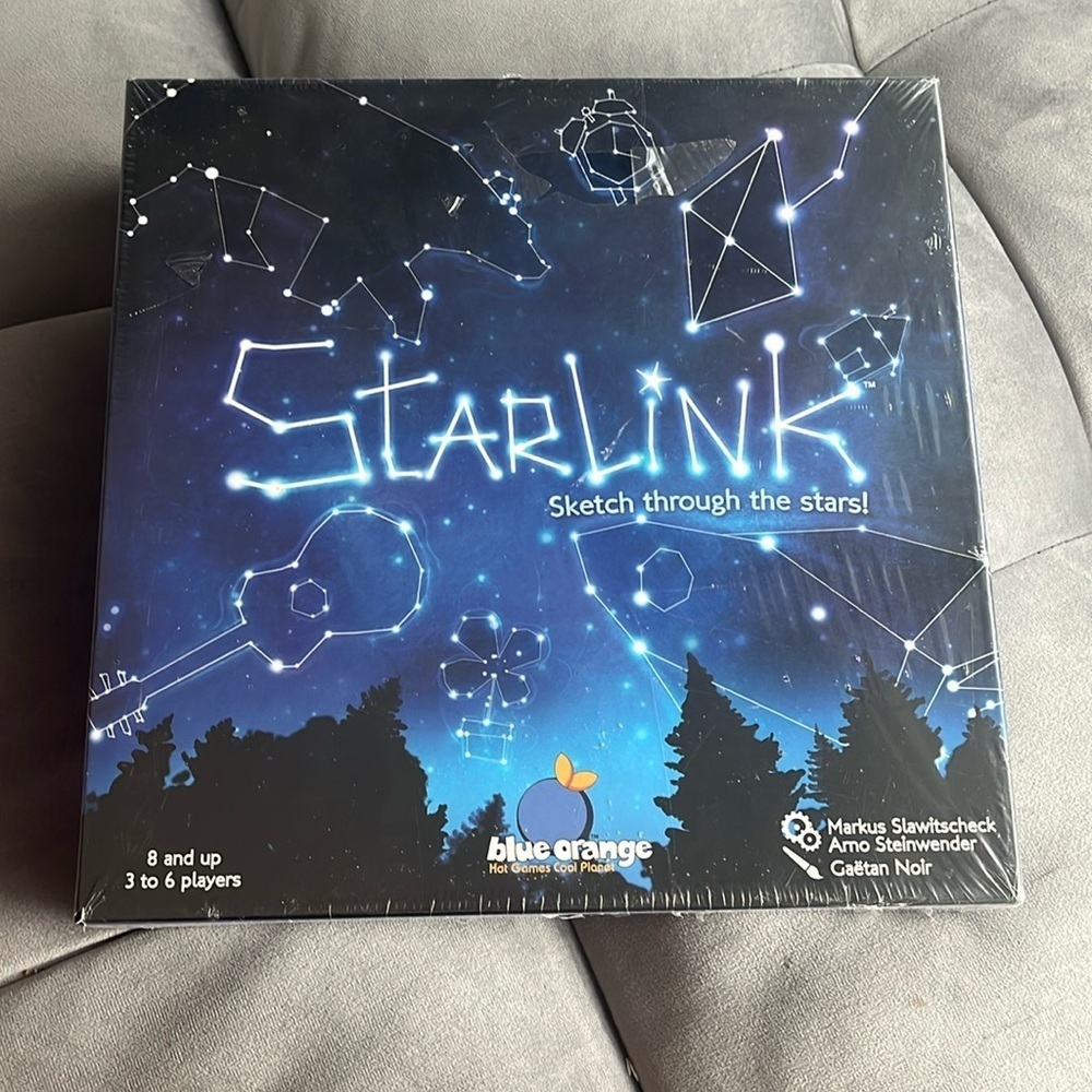 “StarLink- Sketch Through The Stars NWT”